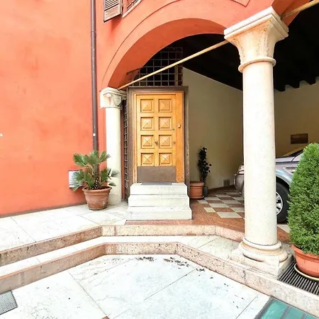 Domus - Ampia Moderna Casa Su 2 Piani Nel Cuore Di *
